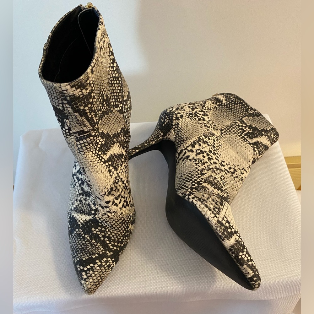 Snakeskin Booties,  heel, Size 5
